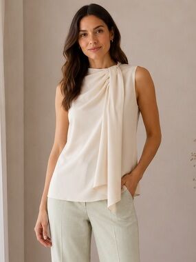 Marella Sleeveless Silk Blend Crêpe Blouse
Size US 12 | Elegant Minimalist